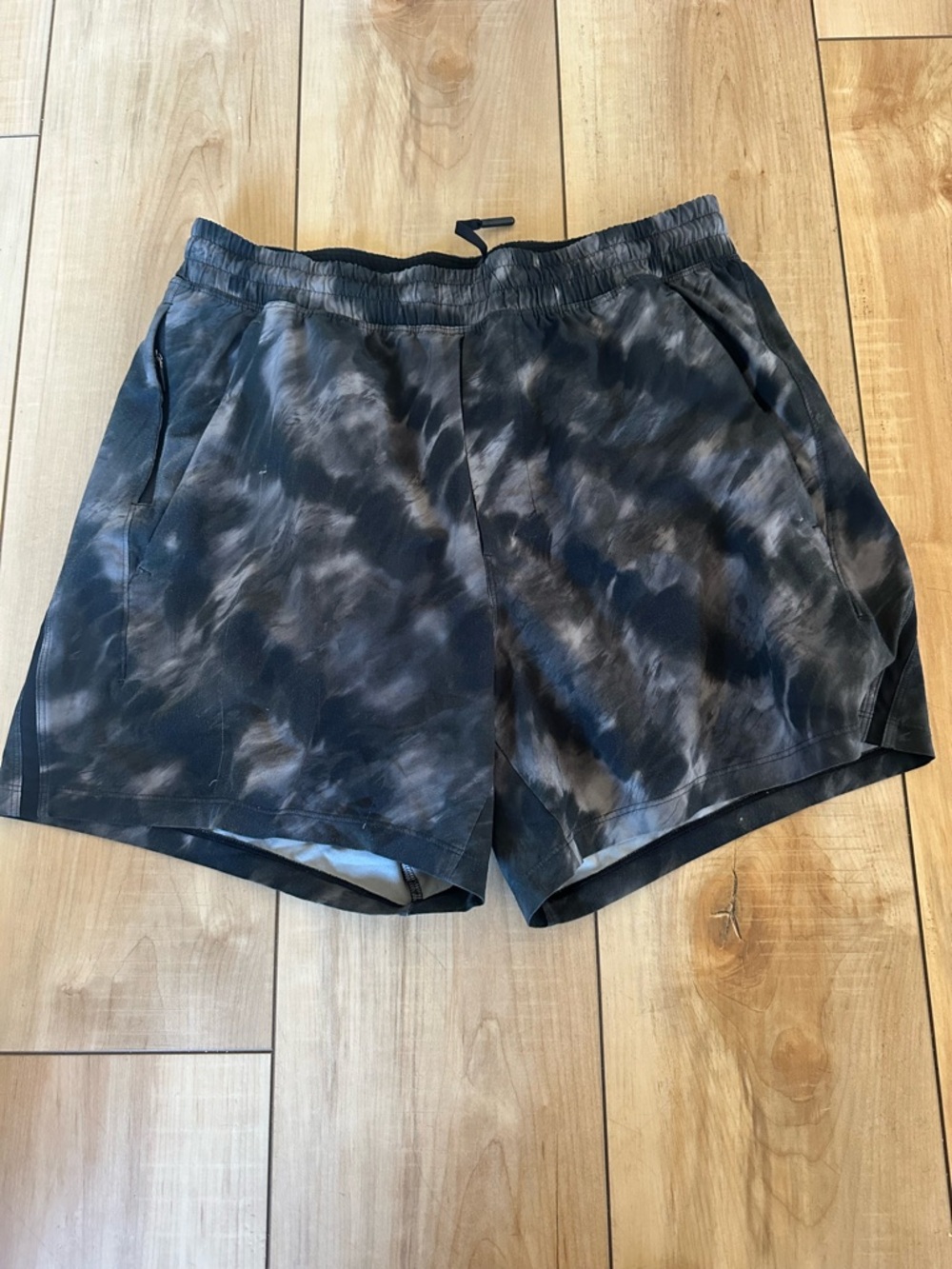 Lululemon Pacebreaker Athletic Shorts in Black and Gray